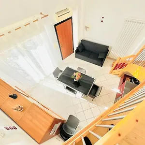 https://suite-dei-fiori-lux-open-space.hotelitalianriviera.com