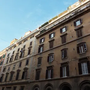 Termini In Bed , Roma İtalya